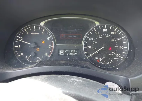 2015 Nissan Altima 2.5 S из США, поврежденный, VIN 1N4AL3AP9FC574943